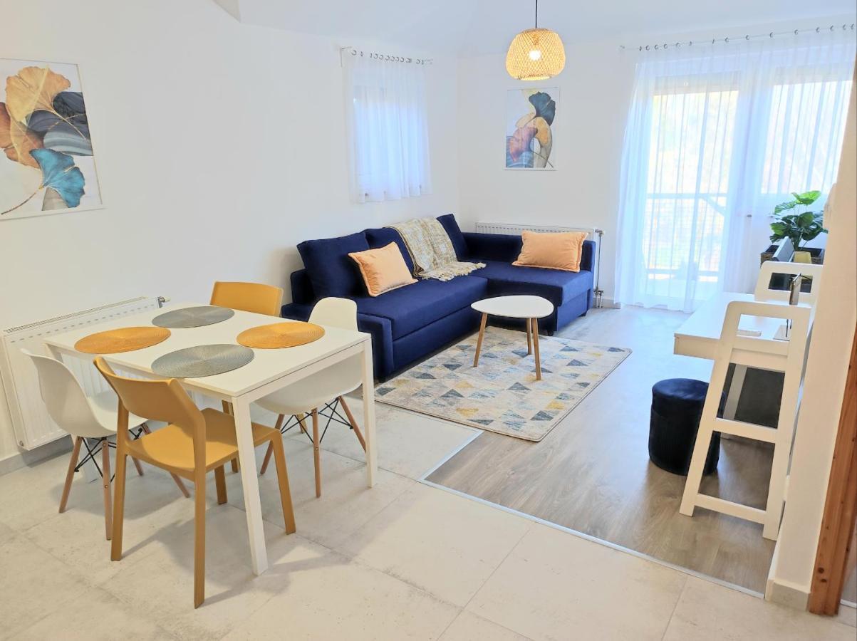 Arnyas Apartmanhaz Balatonlelle Exterior photo
